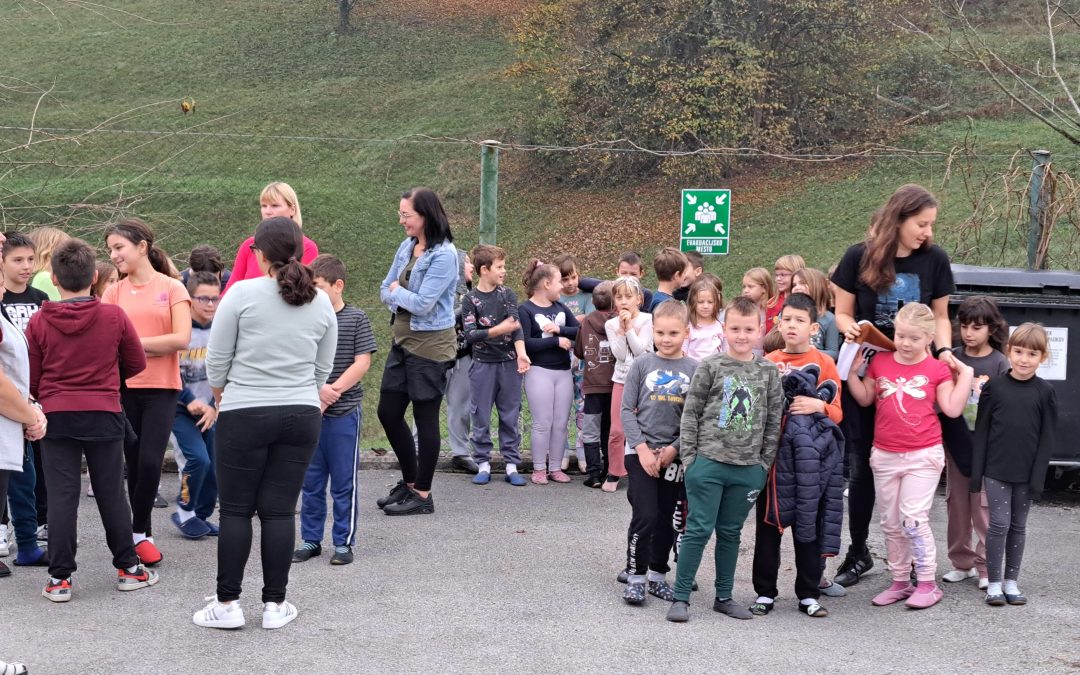 Izpeljana vaja evakuacije na PŠ Adlešiči